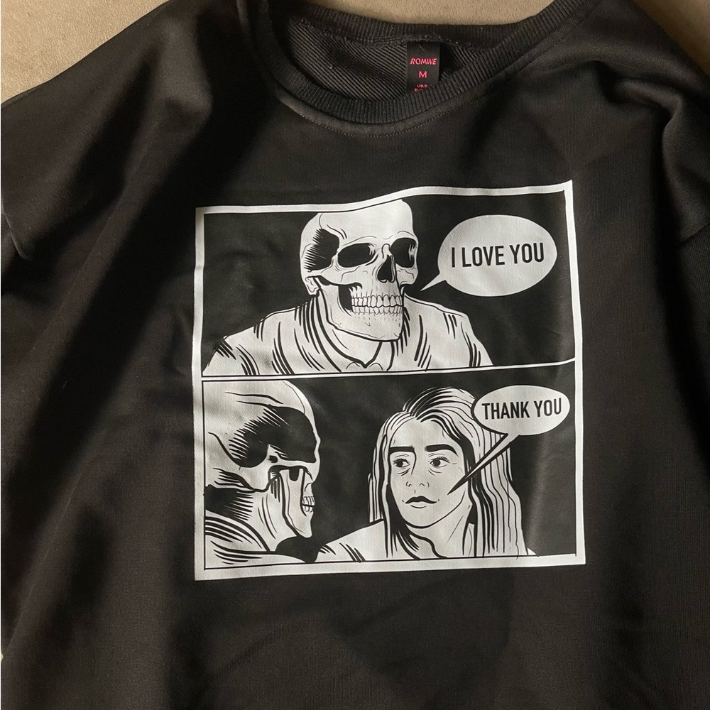 Long Sleeve Light Crewneck